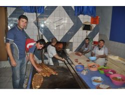 Bayramla Birlikte Fırınlarda Kıymalı Pide Mesaisi Başladı