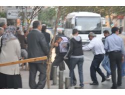 Bdp'lilerle Altay Taraftarları Arasında Gerginlik