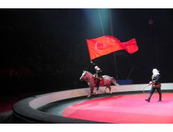 Büyük Ankara & Moskova Sirki Bayramda Eğlencenin Merkezi Oldu