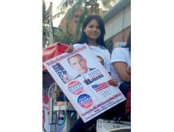 Obama’ya At Arabalı Destek