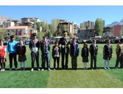 Hakkari’de Stadyumda Cumhuriyet Coşkusu