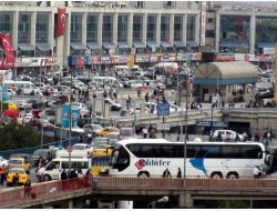 OTOGARDA DÖNÜŞ YOĞUNLUĞU