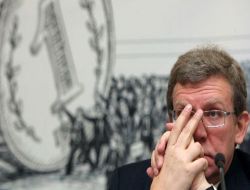 Rus Maliye Bakanı'ndan Kötümser Tahmin: Bazı Şirketler 1-2 Yıllık Sürece Dayanamayacak