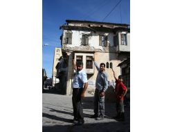 Tarihi Ve Metruk Binalar Esnafı Ve Vatandaşı Huzursuz Ediyor