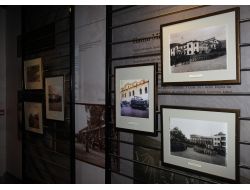 ´bursa´da Cumhuriyet Bayramları´ Konulu Fotoğraf Sergisi Açıldı