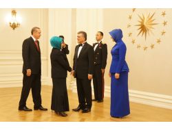 Gül Cumhuriyet Resepsiyonu Verdi