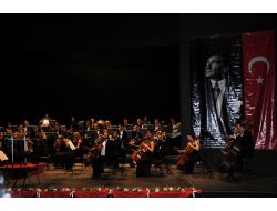 29 Ekim Etkinlikleri 'Cumhuriyet Konseri'yle Son Buldu