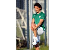 BURSASPOR’DA TUNCAY ŞANLI SEVİNCİ