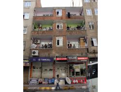 Diyarbakır Cezaevi Önünde Toplanan Bdp’lilere Müdahale