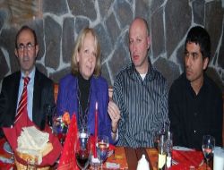 Almanya'nın Kuzey Ren Vestfalya Eyaletinde Partiler, Türk Milletvekili Adayı Yarışına Girdi