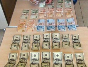 Muş'ta sahte dolar operasyonu