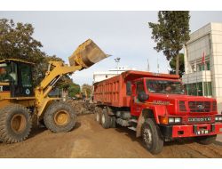 Gönen'deki Atatürk Caddesi Yenileniyor