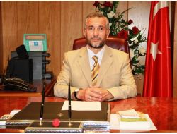 Adana'da Cuma Namazları Saat 12.00'de Kılınacak