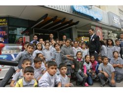 Çocukça Bir Gün Geçirdiler