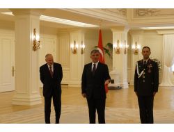 Cumhurbaşkanı Gül: Yetkililerin Dikkatini Çekmemden Daha Doğal Bir Şey Olmaz