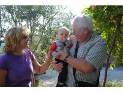 Ruslar, Türkiye'de Ev Almadan Önce Komşu Almayı Öğreniyor