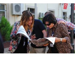 Avrupa'da Çocuklar 10 Yaşında Duvar Gazetesi Çıkarıyor