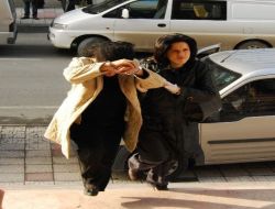 Sahte Evraklarla Dolandırıcılık Yapan Çete, Çökertildi