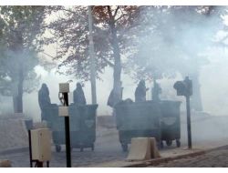 Eylemciler, Odtü'nün Güvenlik Kulübelerini Ateşe Verdi