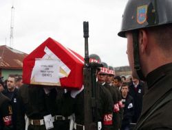 Milletvekilleri Tokat'taki Saldırıyı Kınadı: Milletimiz Provokasyona Gelmeyecek