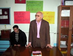 "DTP'nin Kapatılması İhtimaline Karşılık Milletvekilleri İstifalarını Genel Başkana Sundu"