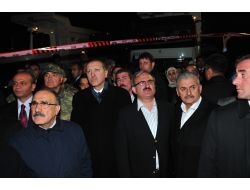 Van'ın Bir Yıllık Deprem Süreci Kitaplaştırıldı