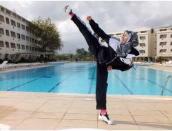 Uluslararası Karate Turnuvası'nda Hacer Rumeysa Subaşı 2 Altın Madalya Kazandı