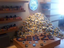 Gebze'de Kaçak Cep Telefonu