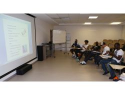 Fenerbahçe'de Yabancı Oyunculara Türkçe Dersleri Başladı