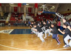 Tezahürat Yapmayan Alt Yapı Oyuncuların Şınav Cezası