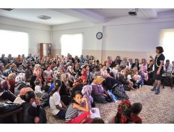 Aile İçi Etkili İletişim Seminerleri Devam Ediyor