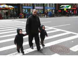 Kasırga Sonrası New York’un Bir Kısmı Hayalet Şehre Döndü