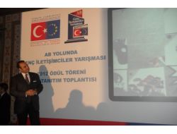 Ab Yolundaki Genç İletişimciler Ödüllerini Aldı