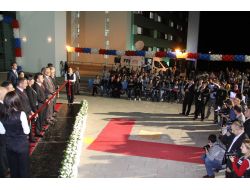 Başbakan’ın Yurtlarda Ücretsiz İnternet Müjdesi Öğrencileri Sevindirdi