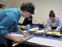 Kanser Hastası Kadınlar Meslek Edindirme Kurslarıyla Hayata Tutunuyor