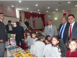 Altınyaylalı Minikler Bayram Harçlıkları İle 3 Bin Adet Kitap Aldı