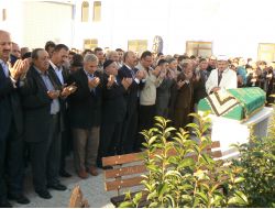 Başkan Altunay’ın Vefat Eden Annesi Keşan’da Toprağa Verildi