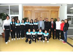 Bağcılar’ın İlk Bayan Futbol Takımı 2. Lig'de Mücadele Ediyor