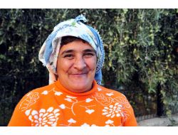 İnternette Tıklanma Rekorları Kıran Kadın Ünlü Olduğunun Farkında Bile Değil