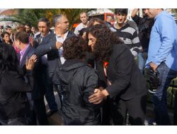 Polis, İzinsiz Gösteriye Müdahale Etti