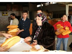 Yozgat’ta Ekmeğe Yapılan Zamma Vatandaşlar Tepki Gösterdi