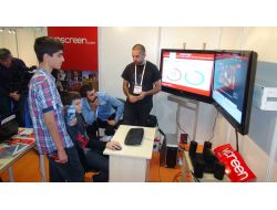 Voscreen, İngilizce Öğretecek (Özel)