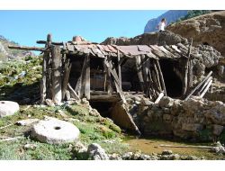 Tarihi Su Değirmeni İlgi Bekliyor