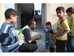 İhh Bombardıman Altındaki Harim’e Yardım Ulaştırdı