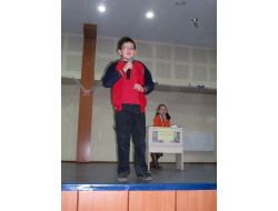 Öğrenciler, Okul Öğrenci Temsilcilerini Seçti