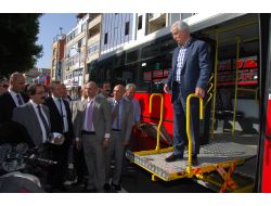 Engelsiz Otobüsleri Vali Coş Da Beğendi