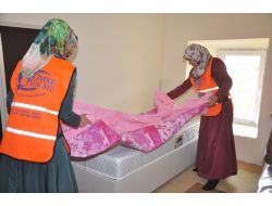 73 Yaşındaki Ümmü Gülsüm Eren'e Kimse Yok Mu Sahip Çıktı