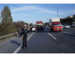 TEM'DE KAMYON KAZASI: 1 YARALI