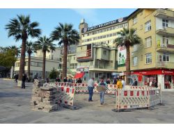 Türkiye’nin En Büyük Cam Horoz Heykelinin Yapımına Başlandı