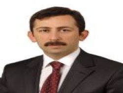 Lise Öğrencisi, Öğretmenini Bıçakladı